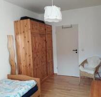 Zimmer zur Untermiete - 393,00 EUR Kaltmiete, ca. 12,00 m² in Kiel (PLZ: 24106) Wik Zimmer zur Untermiete - 393,00 EUR Kaltmiete, ca. 12,00 m² in Kiel (PLZ: 24106) Wik