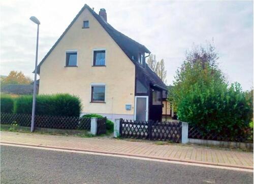 Foto - Freistehende Einfamilienhaus - 385.000,00 EUR Kaufpreis, ca.  130,00 m²