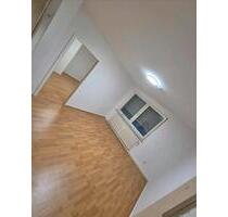 Renovierte 3 Zimmer Wohnung in zentraler Lage von Pirmasens