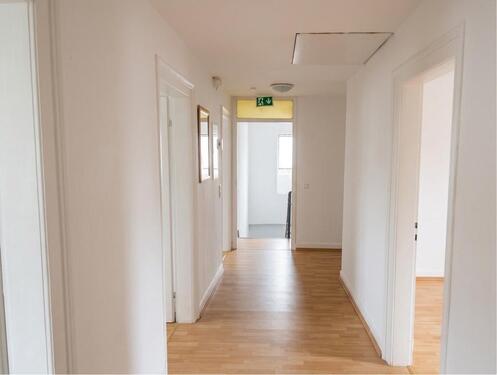 Foto - 5 Zimmer Dachgeschoßwohnung zur Miete in Alsfeld