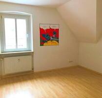 Geräumige 3-Zimmer Dachgeschosswohnung - Weiden in der Oberpfalz