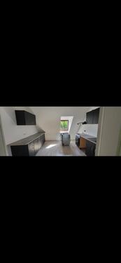 Foto - Neu renovierte Wohnung - 850,00&nbsp;EUR Kaltmiete, ca.&nbsp; 85,00&nbsp;m&sup2;