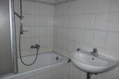 Foto - Wohnung 3-Raum - 330,00 EUR Kaltmiete,