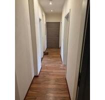 3 ZKB in gepflegtem Mehrfamilienhaus - Schwandorf