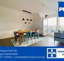 HOMBURG-CITYLAGE; VON EINEM INNENARCHITEKTEN VOLL MÖBLIERTE 2 ZKB WOHNUNG MIT BALKON