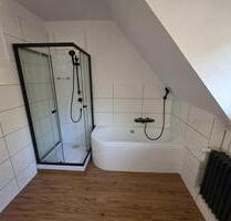 Großzügige 115 m² Wohnkomfort – 4 Zimmer, Küche inklusive, Stellplatz - Bruchweiler-Bärenbach