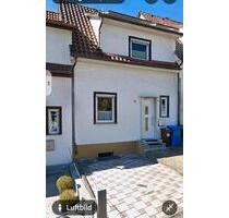 3 Zimmer kl. Reihenhäuschen mit Garten und Stellplatz in Tuttling - Tuttlingen