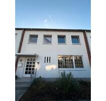 Reihenmittelhaus zum mieten - 1.100,00 EUR Kaltmiete, in Salzgitter (PLZ: 38226)
