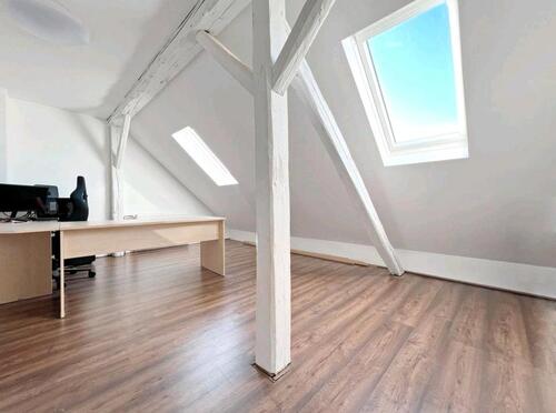 Foto - Geräumiges REH mit viel Potenzial bei Seefischmarkt