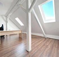 Geräumiges REH mit viel Potenzial bei Seefischmarkt - Kiel Ellerbek