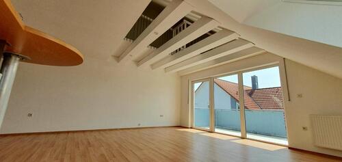 Foto - 2,5 Zimmer Maisonette-Wohnung in Niederwerrn, EBK,Galerie, Balkon
