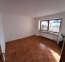 Frisch renovierte 3 Zimmer Wohnung ab 15.11 zu vermieten - Klingenberg am Main