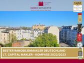 Foto - Attraktive 2-Zimmer-Wohnung mit Balkon und traumhaftem Schlossblick sowie Aufzug