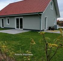Kleines EFH mit Garten u. Carport in Küstennähe. Erstbezug. - Geestland