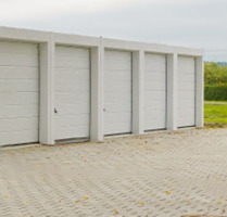 Garage (neu) - mit Sektionaltor zu vermieten (ohne Strom) - Neustadt an der Donau