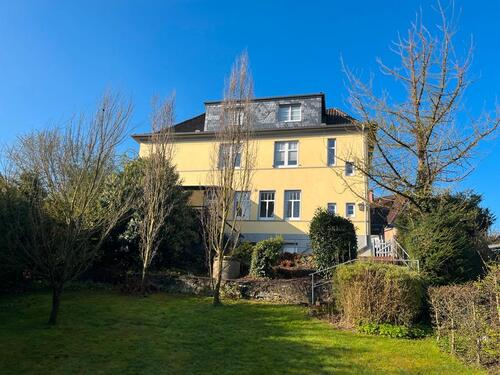 Foto - Stilvolles 3 Familienhaus: historischer Charme (Maklerfrei) F18