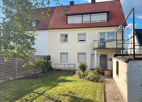 Foto - Mehrfamilienhaus, Wohnhaus zum Kaufen in Sennfeld