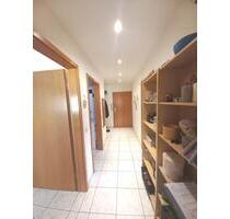 3 ZKB-Mietwohnung am Waldrand - 500,00&nbsp;EUR Kaltmiete, ca.&nbsp; 70,00&nbsp;m&sup2; in Saarbrücken (PLZ: 66123) Kieselhumes