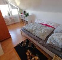 Helle 3-Zimmer-DG-Wohnung in Essingen