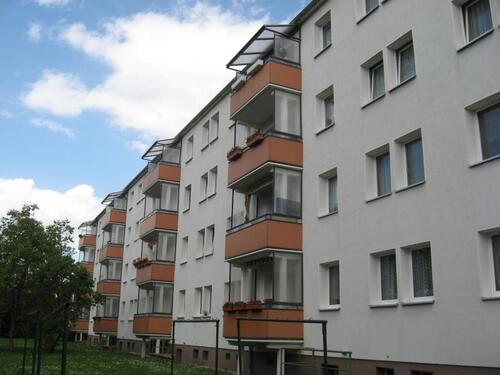 Foto - Familienfreundliches Wohnen im Siedlungsgebiet - Stellplatz - kautionsfrei - Taborer Straße 22