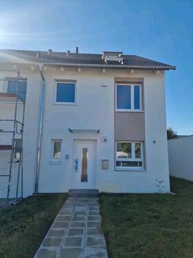 Foto - Reihenhaus mit Dachstudio und Terasse Garten