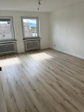 Foto - Familienfreundliche 4-Zimmer-Wohnung mit Balkon und Garten