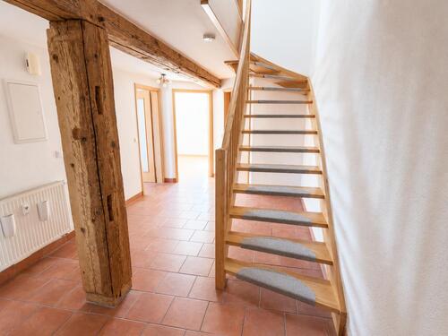 Foto - 6 Zimmer Etagenwohnung in Großheirath