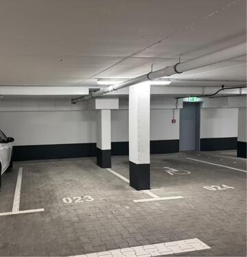 Foto - Tiefgaragenstellplatz (monatliche Zahlung)