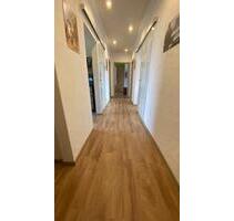 Kernsanierte 3-Zimmer-Traumwohnung inkl. Top-Küche - Roth