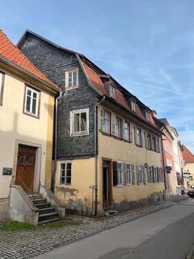 Foto - 16 Zimmer Mehrfamilienhaus, Wohnhaus in Bad Königshofen im Grabfeld