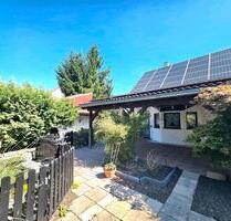 Einfamilienhaus mit Einliegerwohnung in ruhiger Lage - Lauingen (Donau)