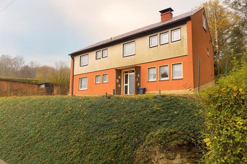 Foto - Einfamilienhaus mit außergewöhnlichem Grundstück