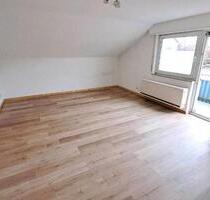 Helle 1-Zimmer Wohnung mit Balkon und Einbauküche in Kornwestheim