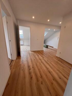 Foto - 3.5 Zimmer Dachgeschoßwohnung in Salem