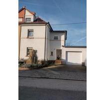 Einfamilienhaus Doppelhaushälfte große Garage ruhige Wohnlage - Neunkirchen