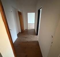 Frisch Renovierte 3-Zimmer Wohnung in Hagen zu Vermieten Frisch Renovierte 3-Zimmer Wohnung in Hagen zu Vermieten