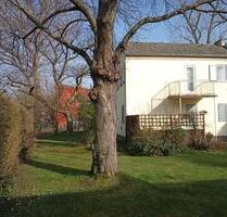 Doppelhaushälfte mit großen Garten, Sanierungsobjekt oder Neubau - Frankfurt am Main West