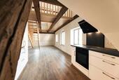 Foto - Das Juwel: Exklusive 3-Zimmerwohnung in herrschaftlichem Anwesen mit optimaler Infrastruktur