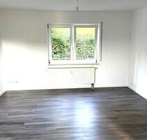 Helle 2-Zimmer-Wohnung mit Terrasse, Stellplatz & EBK in Diez - Hünfelden
