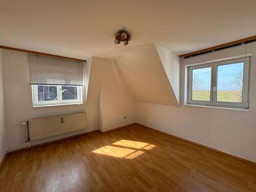 Foto - 3 Zimmer Dachgeschoßwohnung zur Miete in Chemnitz