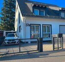 Luxus Neubau Doppelhaushälfte in Hanau Lamboy zu vermieten