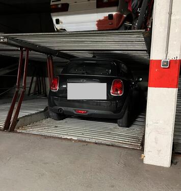 Foto - Tiefgaragenstellplatz (Duplex, unterer Platz) zu vermieten