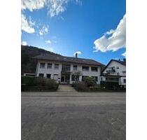 4 Zimmer Dachgeschosswohnung im Grünen in Bad Herrenalb