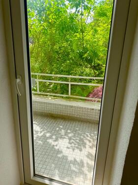 Foto - Renovierte 2 Zimmer Wohnung mit Balkon