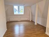 Foto - S-Bahn Karlshorst, frisch saniert, 82m², 3 Zimmer, Bad , EBK neu