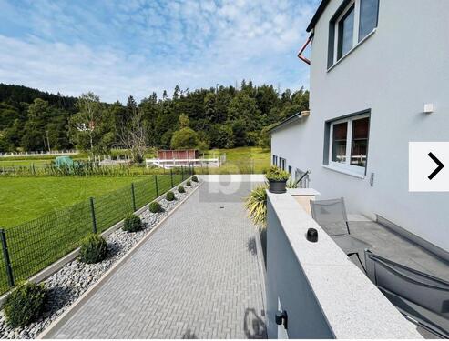 Foto - Mehrfamilienhaus Mietshaus 5 Wohnungen Werkstatt