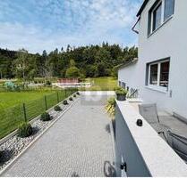 Mehrfamilienhaus Mietshaus 5 Wohnungen Werkstatt - Schwarza