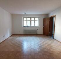 Deggendorf-Zentrum: moderne und helle 1 Zimmer Wohnung