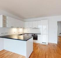 Gemütliche 2,5-Zimmer-Wohnung mit Balkon - Dresden Cotta