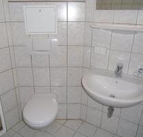 gemütliche 1-Raum-Wohnung - 195,00 EUR Kaltmiete, in Dermbach (PLZ: 36466)
